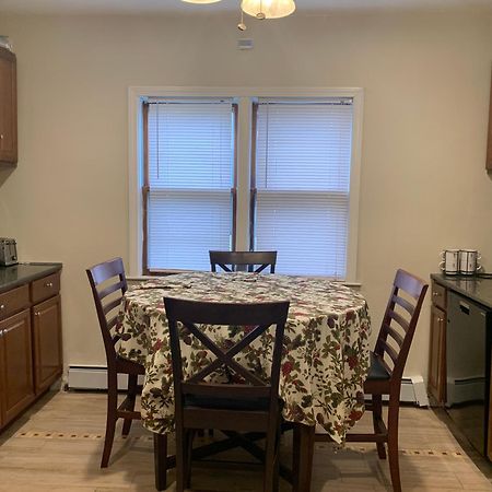 Charming Urban Apartment Getaway Providence Bagian luar foto