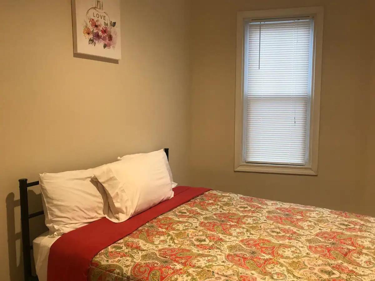 Charming Urban Apartment Getaway Providence Bagian luar foto