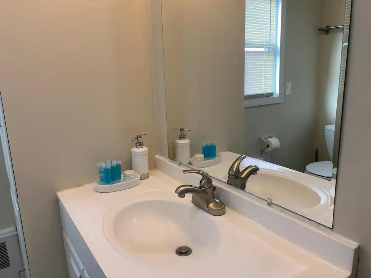 Charming Urban Apartment Getaway Providence Bagian luar foto