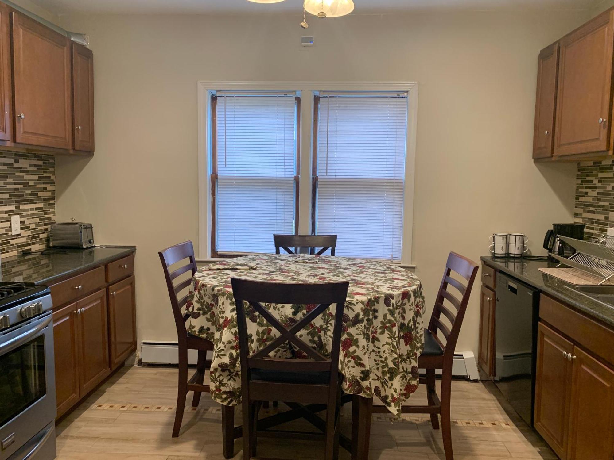 Charming Urban Apartment Getaway Providence Bagian luar foto
